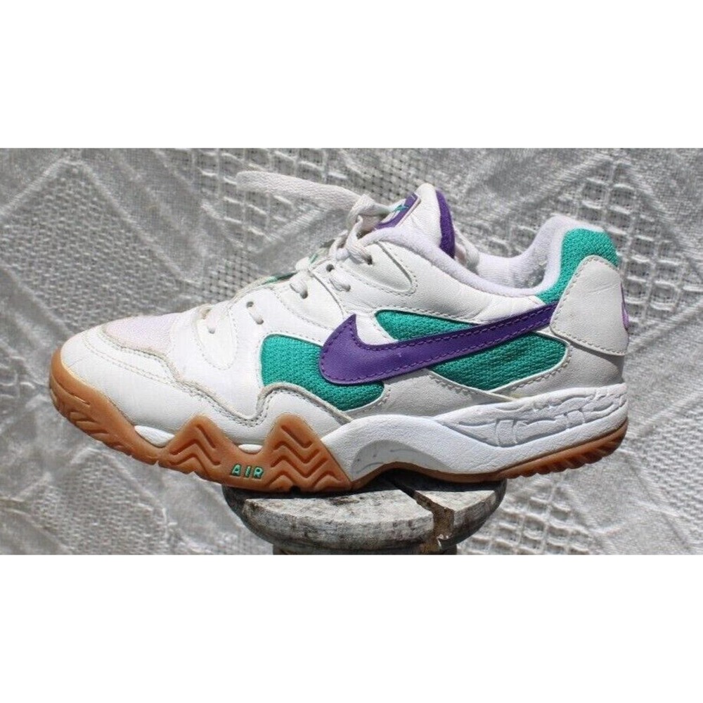 1995 Nike Air Shoes Trainers sz 8.5 womens 644001-151